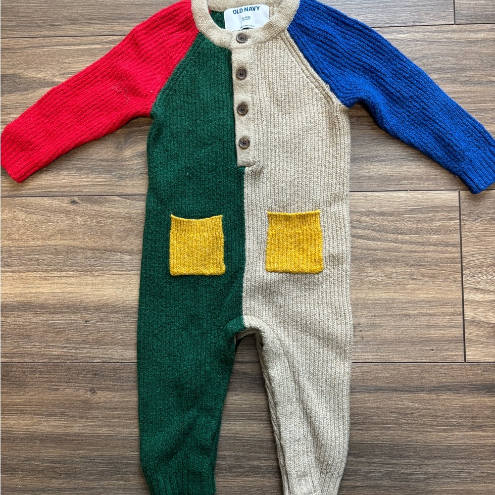 ☀️ 2/$15 Old Navy Multicolor Cozy-Knit One Piece